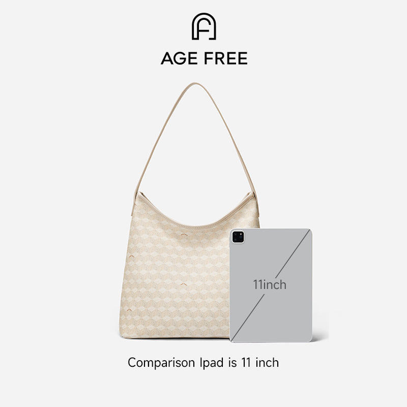 Hobo Bag - Age Free Classic Monogram