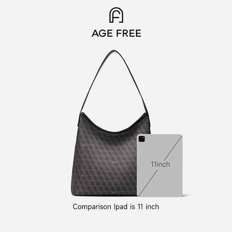 Hobo Bag - Age Free Classic Monogram